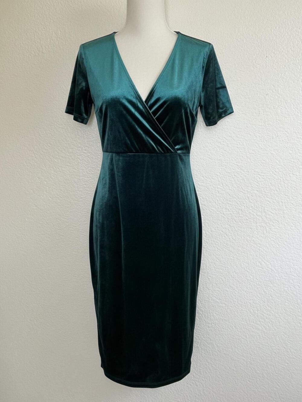 Zara Trafaluc Velvet Wrap Dress in Deep Green